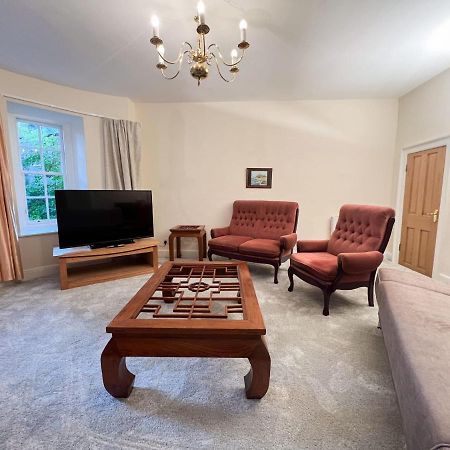 Spacious Flat Sleeps 8 Near Princes Street EDI Exterior foto