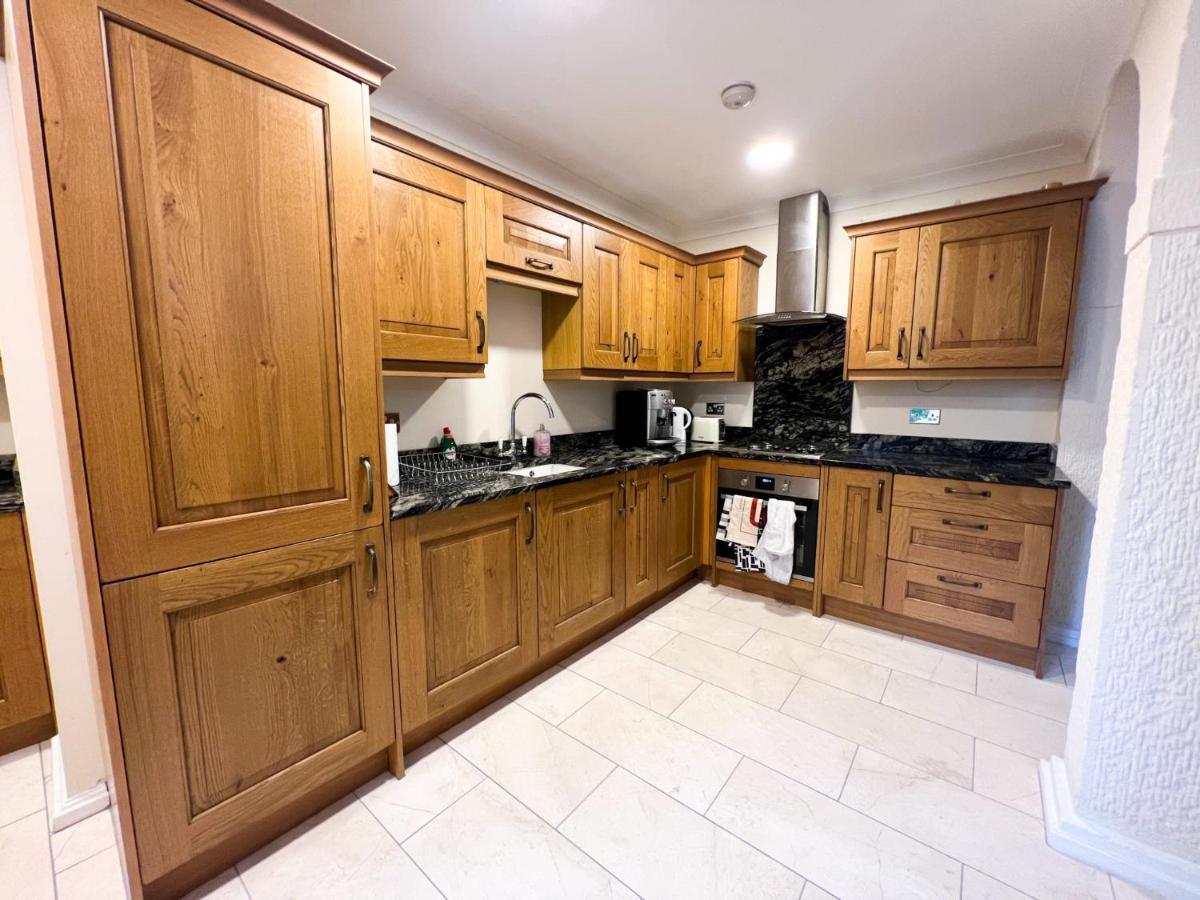 Spacious Flat Sleeps 8 Near Princes Street EDI Exterior foto