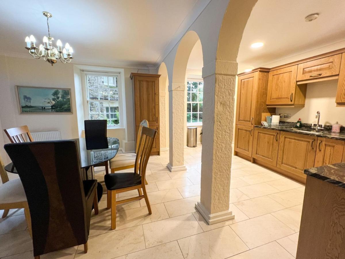Spacious Flat Sleeps 8 Near Princes Street EDI Exterior foto
