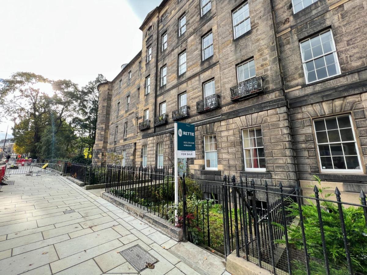 Spacious Flat Sleeps 8 Near Princes Street EDI Exterior foto